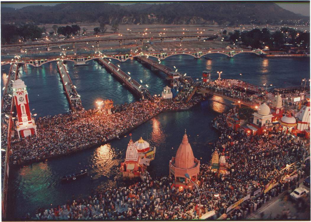 Haridwar – The story of holy dip – Live Life & Travel More
