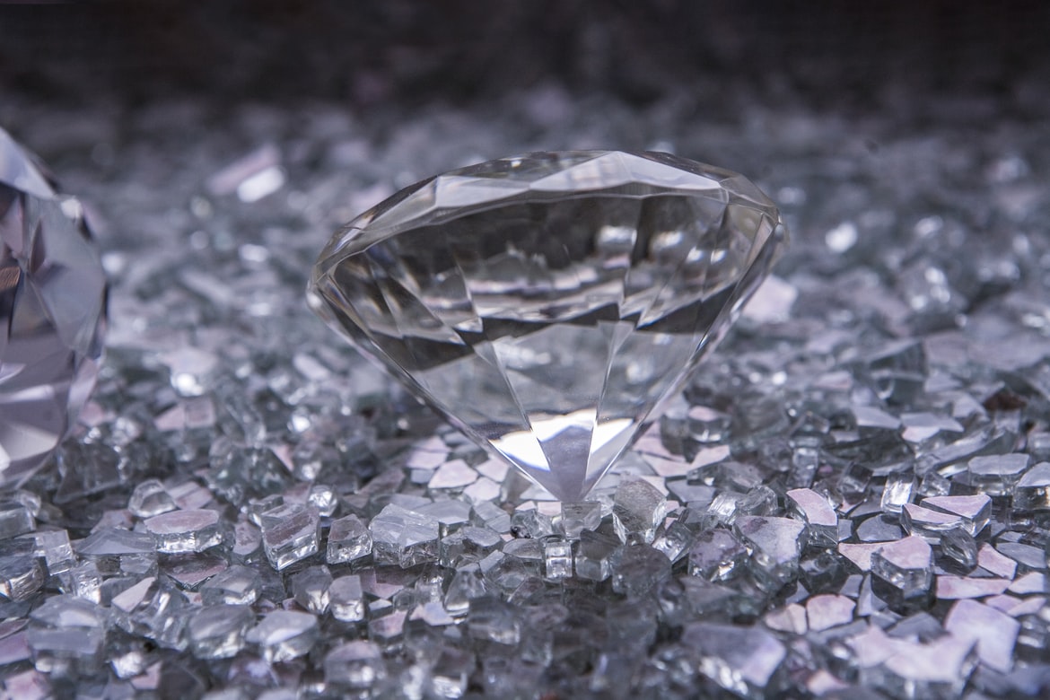 IGI vs. GIA Lab-Grown Diamonds
