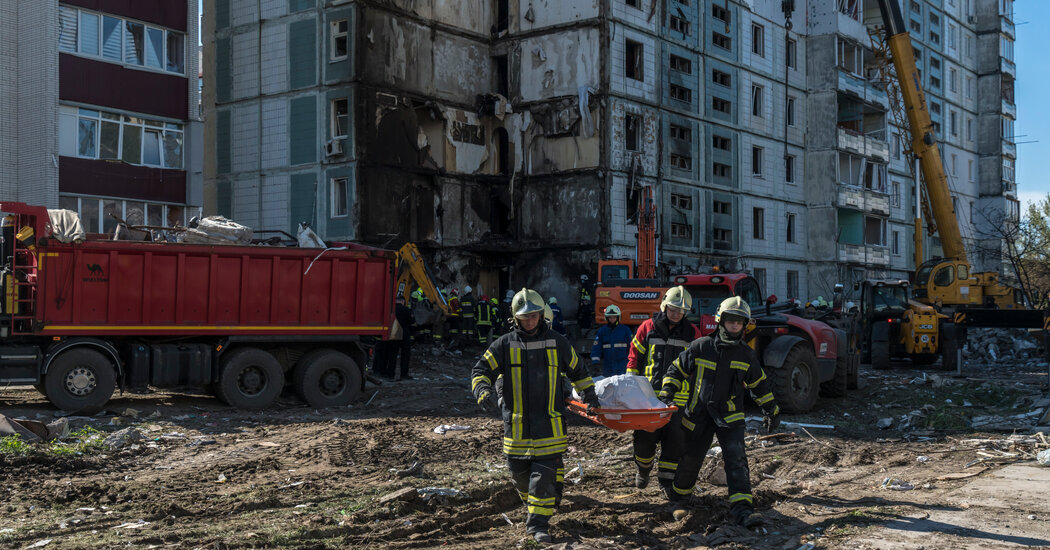 Deadliest Russian Attack in Months on Ukraine’s Cities Kills at Least 25