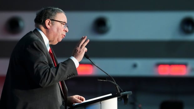 U.S. 'beginning' internal discussions about renewing North American trade pact