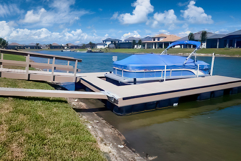 Floating_Boat_Lift